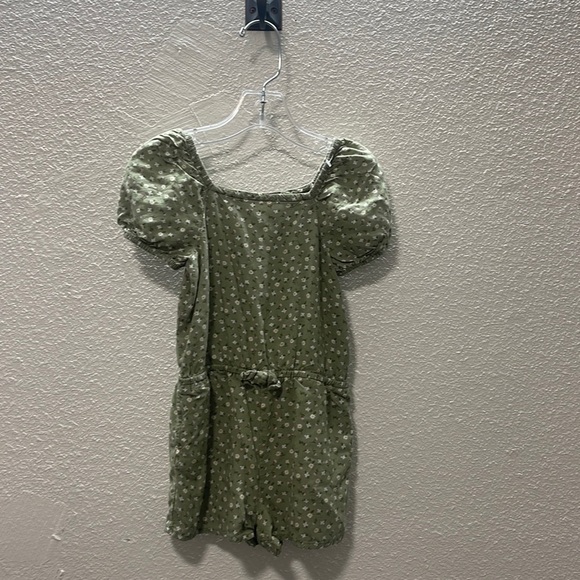 - Cat & Jack romper - Picture 1 of 2